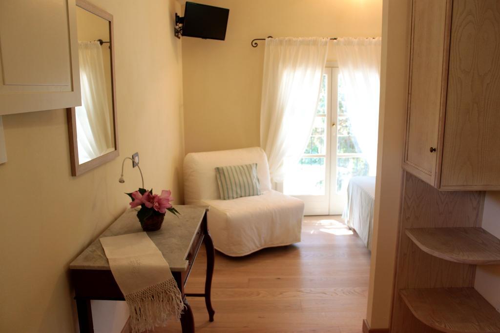 Agriturismo Terrarossa Пистойя Номер фото